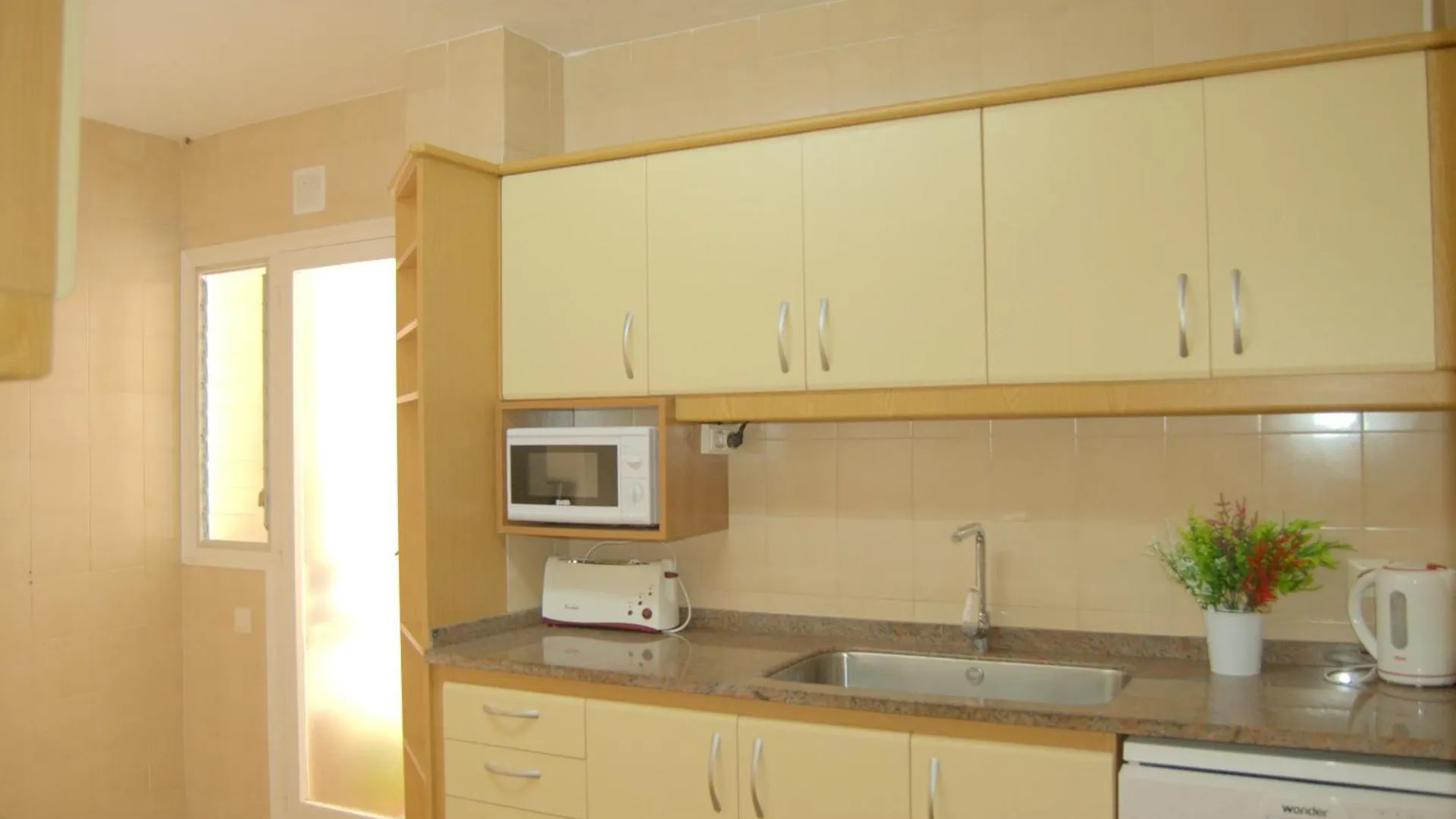 Apartamento Alba A 70 Metros De La Playa Lloret de Mar Spain